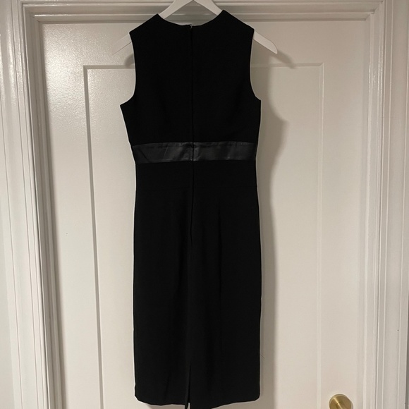 H&M Black Dress - Size 6 - Picture 4 of 6